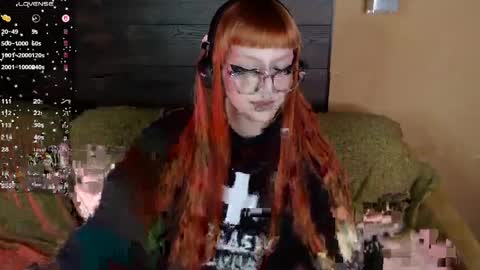 Mia online show from March 23, 8:25 pm