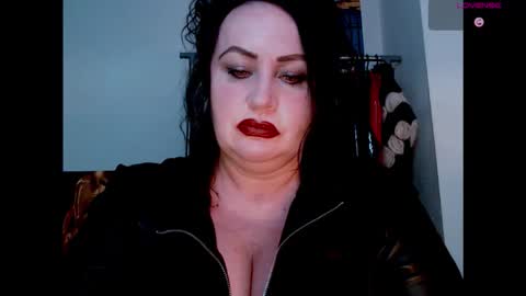 silvanaIce online show from November 20, 4:26 pm