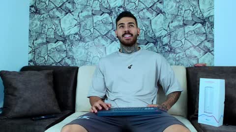 silavno online show from December 14, 6:30 pm