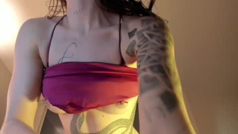 silverhase1 online show from February 21, 4:40 am