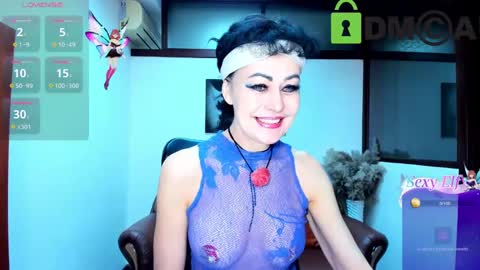 Snapshot of silvia_wallec chatting on February 22, 7:12 am Silvia Wallec online show from February 22, 7:12 am