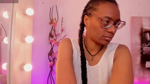 simona_brooke online show from November 10, 8:11 pm