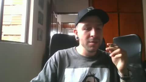 simonm777 online show from October 15, 9:04 pm