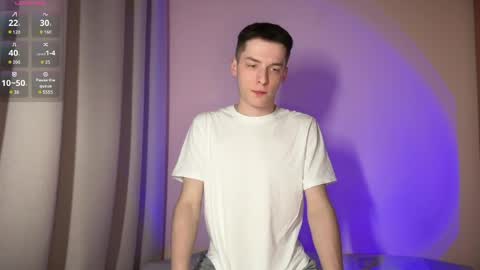 Simon online show from April 5, 8:28 pm