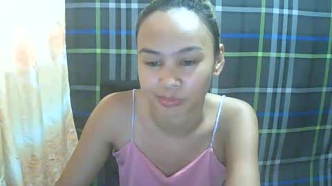 simply__me online show from February 24, 1:52 am