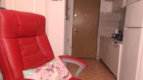 simyhvn online show from February 5, 7:01 am