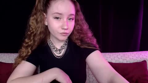 Snapshot of sindiwatsoon chatting on January 19, 2:28 pm Sindi online show from January 19, 2:28 pm