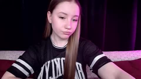 Snapshot of sindiwatsoon chatting on January 14, 12:24 pm Sindi online show from January 14, 12:24 pm