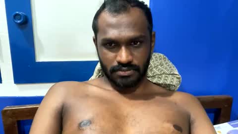 Snapshot of singletamilblackboy chatting on February 6, 6:24 pm singletamilblackboy online show from February 6, 6:24 pm