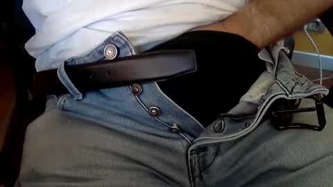 Snapshot of sinthesi chatting on September 17, 2:31 pm Alex online show from September 17, 2:31 pm