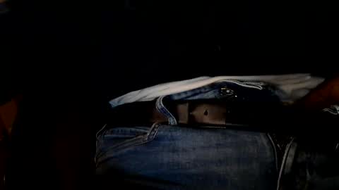 Snapshot of sinthesi chatting on October 28, 6:25 am Alex online show from October 28, 6:25 am