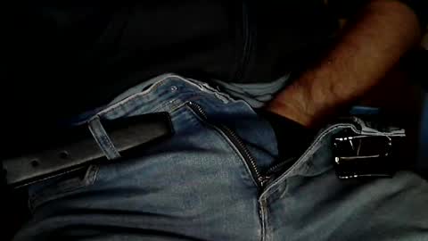 Snapshot of sinthesi chatting on November 1, 6:12 am Alex online show from November 1, 6:12 am