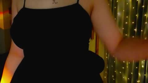 Sinty Noria online show from January 18, 10:13 am