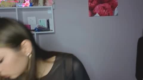 Emma online show from December 15, 10:22 am