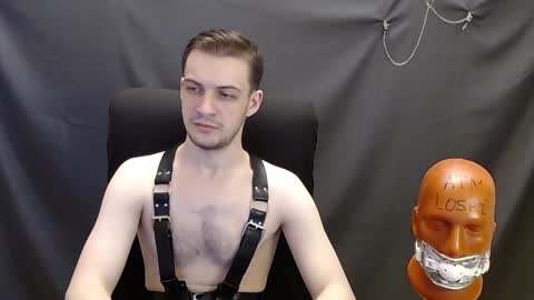 Sir Damien online show from February 26, 3:35 am