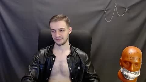 Sir Damien online show from February 4, 9:31 pm