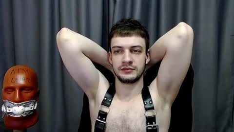 Sir Damien online show from February 28, 3:10 am