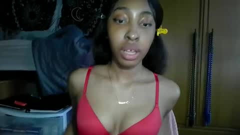 sireddesired_ online show from April 7, 10:45 pm