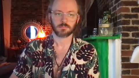 Snapshot of sirpsychosexy1987 chatting on September 24, 3:30 pm sirpsychosexy1987 online show from September 24, 3:30 pm