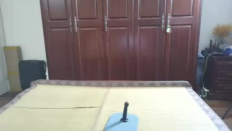 Sissy Ada online show from September 12, 1:35 pm