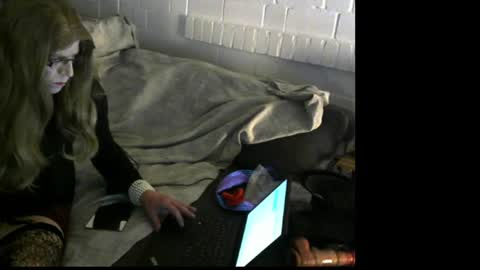 sissygirlalexandra online show from July 10, 11:53 pm