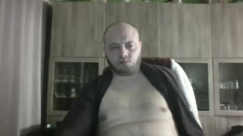 sixten113 online show from April 1, 1:41 pm