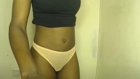 sizzly_ass online show from March 4, 11:29 am