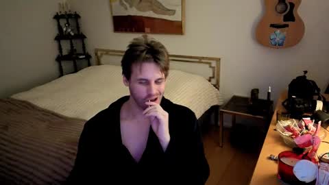 skatejocke online show from January 17, 8:13 am