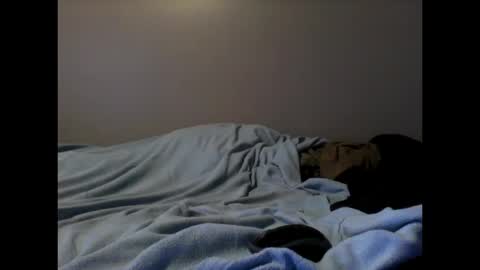 Snapshot of skeeter4fun73 chatting on October 11, 9:29 pm skeeter4fun73 online show from October 11, 9:29 pm