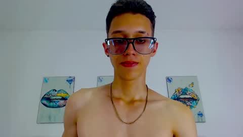 skinny_bigcock20 online show from February 27, 8:20 pm