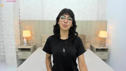 Emily Rojas online show from September 22, 7:29 pm