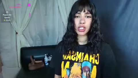 Emily Rojas online show from June 18, 10:04 pm