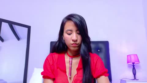 Snapshot of skinny_hottie18 chatting on October 8, 7:42 pm skinny_hottie18 online show from October 8, 7:42 pm