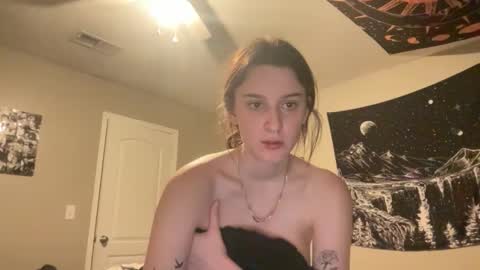 skinnyangel21 online show from March 4, 3:14 am