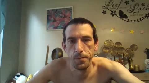 Snapshot of skinnybigcock2 chatting on September 26, 7:16 am SkinnyBigCock2 online show from September 26, 7:16 am