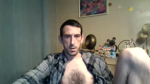 Snapshot of skinnybigcock2 chatting on October 19, 5:12 am SkinnyBigCock2 online show from October 19, 5:12 am