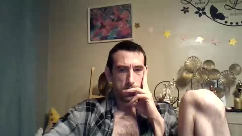 Snapshot of skinnybigcock2 chatting on October 6, 3:46 am SkinnyBigCock2 online show from October 6, 3:46 am