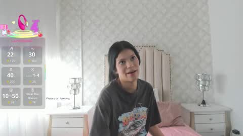 SkinnyGirl online show from March 3, 6:59 pm