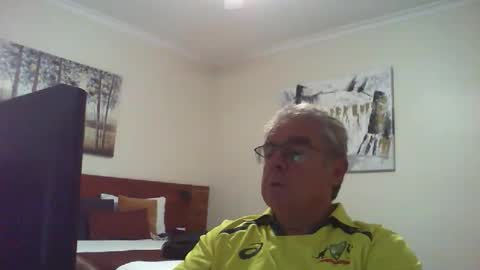 Skipper1970 online show from March 2, 7:15 am