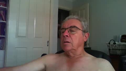 Skipper1970 online show from February 19, 6:56 am