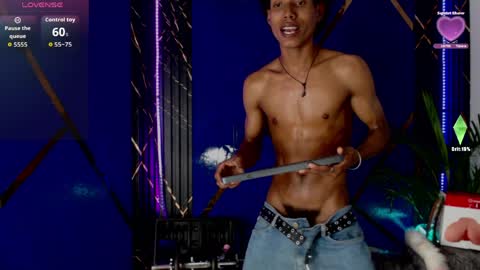 sky_walkerss online show from March 29, 6:31 pm