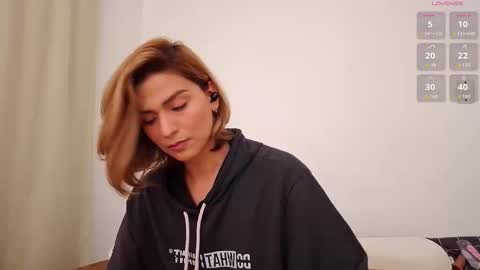 Vi online show from March 8, 1:17 am