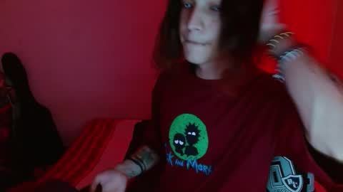 reep online show from December 25, 2:14 am