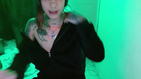 reep online show from September 17, 6:17 am