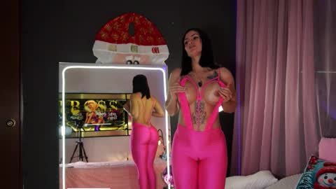    online show from December 22, 5:09 pm