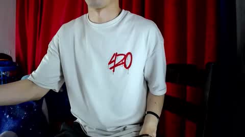 Skyler online show from March 4, 3:03 am