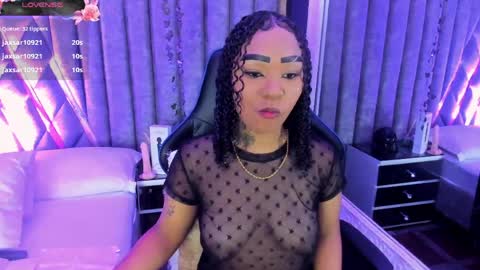 skylerbloom online show from May 17, 9:13 pm