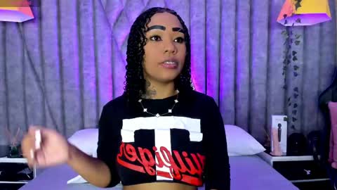 skylerbloom online show from April 16, 4:12 am