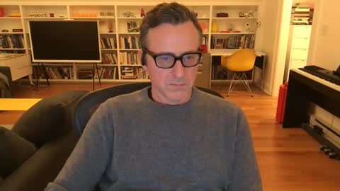 Skyline3371 online show from January 18, 7:07 am