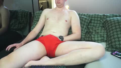 skylinebaby online show from February 15, 3:00 pm
